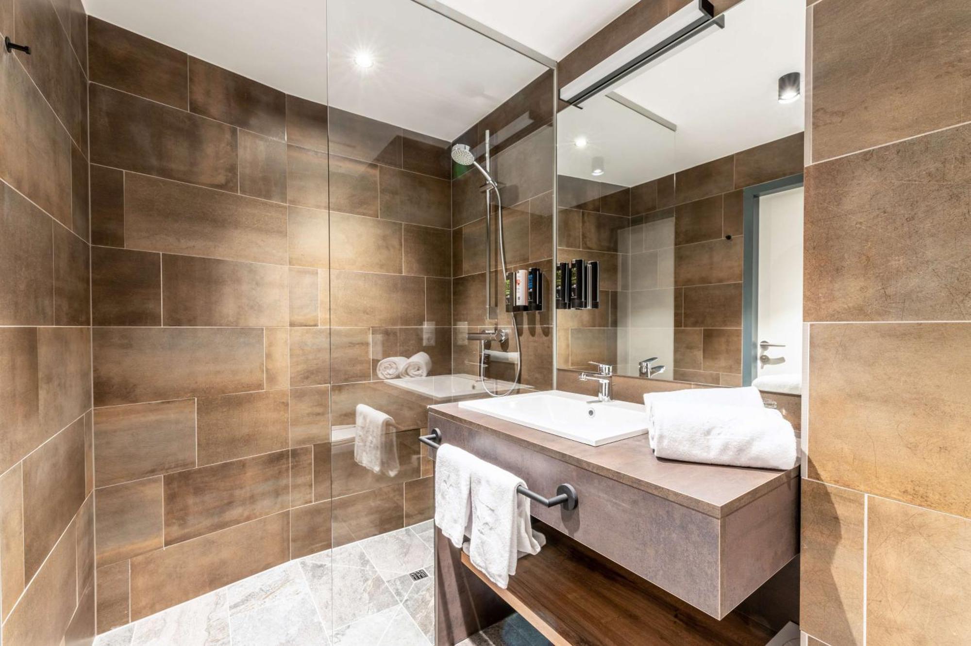 Aiden By Best Western Stadtgut Hotel Steyr - Free Parking ภายนอก รูปภาพ